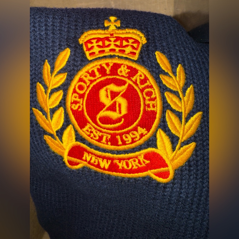 Sporty and Rich brand Medium NWT Navy Blue Cotton Crewneck Health Crest Sweater - Picture 16 of 16